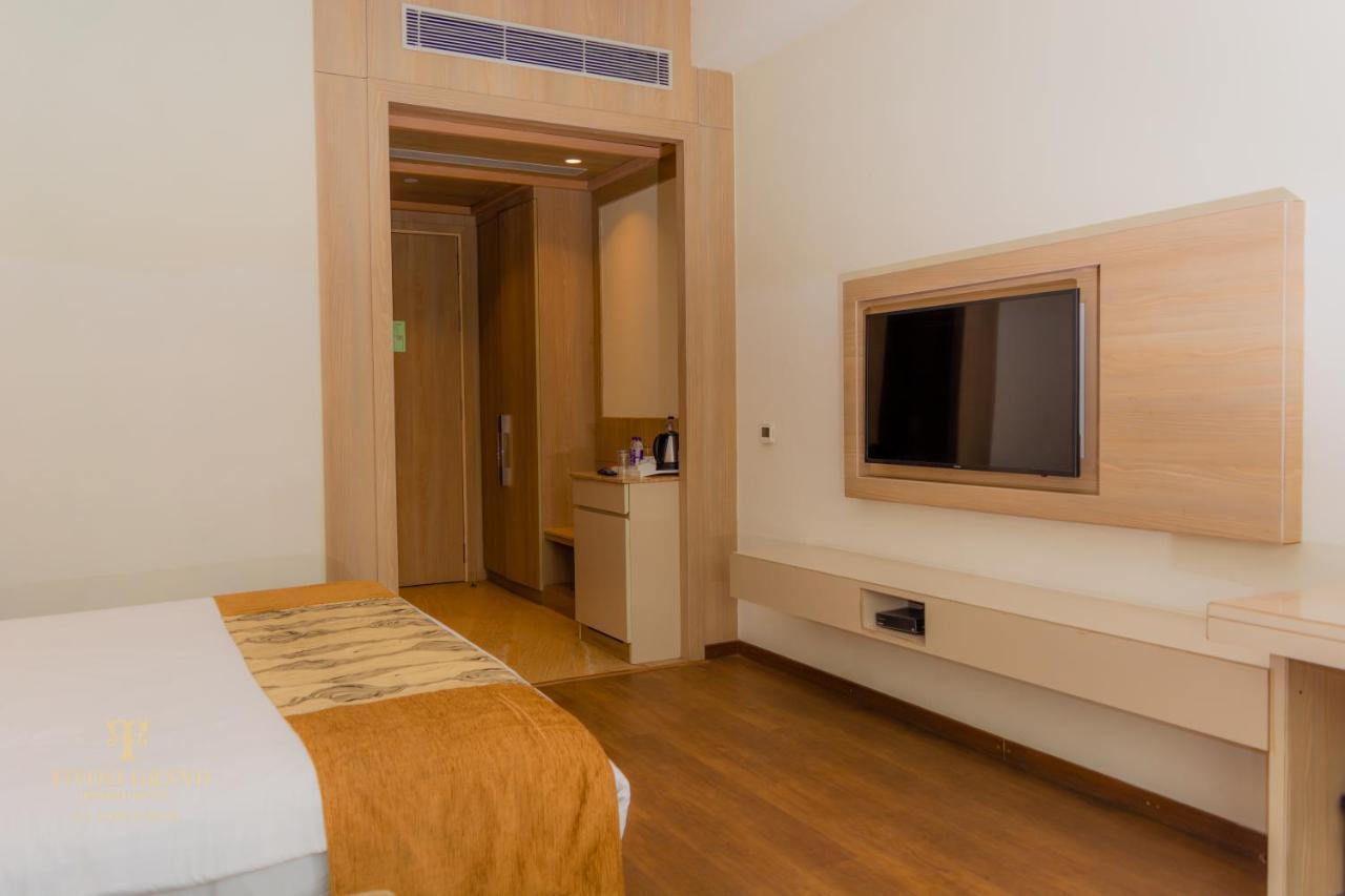 Tivoli Grand Resort Delhi  Eksteriør billede